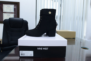 Giày Boots Nữ Nine West Querna2 - Black - Nhập khẩu Mỹ